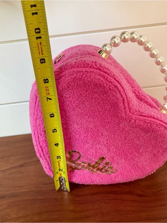 Our Universe Barbie Heart Figural Pink Fuzzy Purse Bag Pearls Exclusive NWOT - Picture 8 of 11
